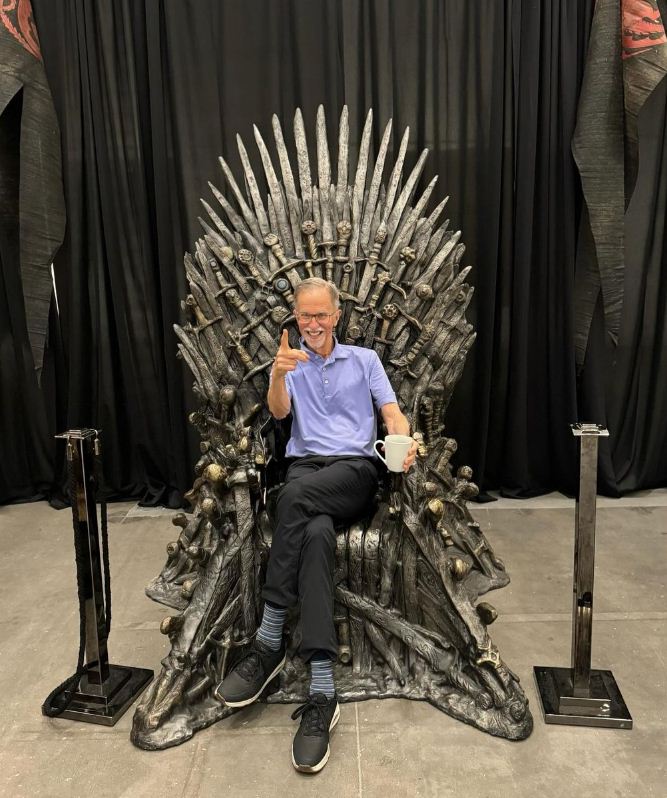 Iron Throne 